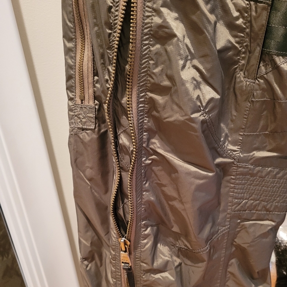 RLX RALPH LAUREN MEN'S SKI, SNOWBOARD, SNOW PANTS SIZE S/ M GREEN COLOR - Picture 6 of 16